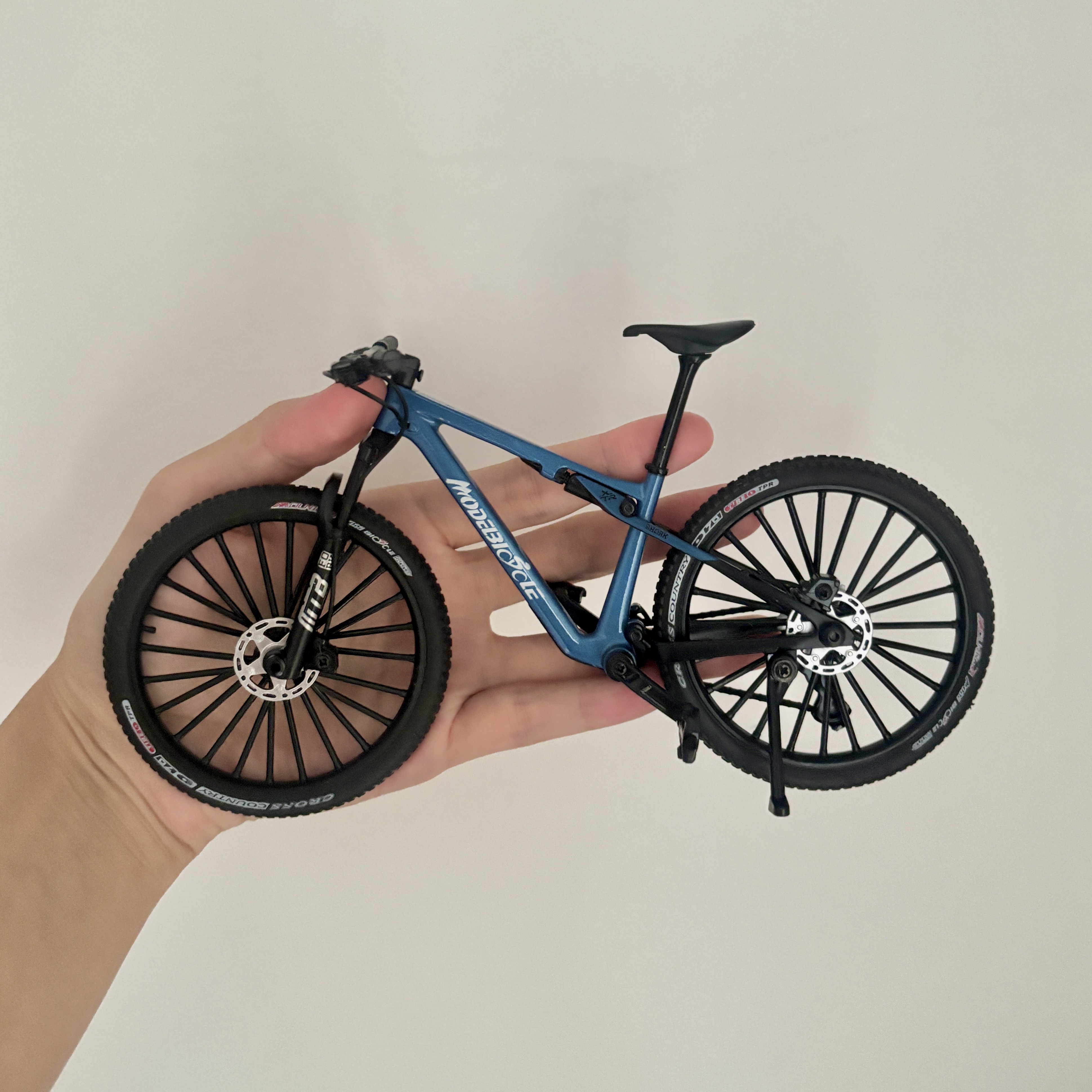 1: 8 Mini Model Bicycle Alloy  - Mountain Biking Gifts ulasan dan harga
